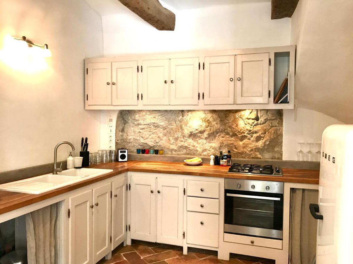La Bonbonniere - Townhouse Saint-Saturnin-lès-Apt Zewnętrze zdjęcie